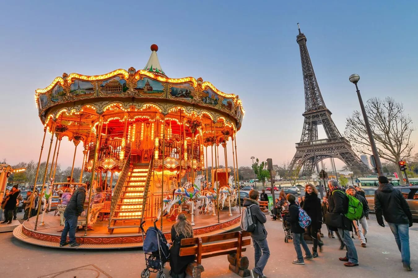 Discover the Magic of Paris: A Comprehensive Travel Guide